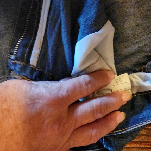 Jeans - Picture 2 of 4